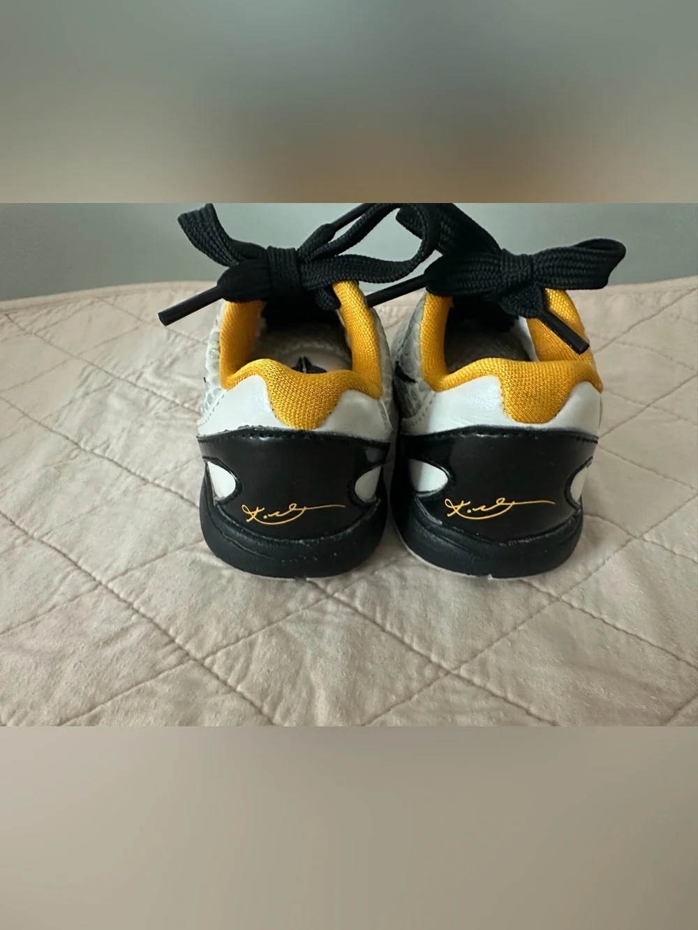Baby Nike Zoom Kobe 6 4C Silver Black Yellow Kobe Bryant Vintage 2012